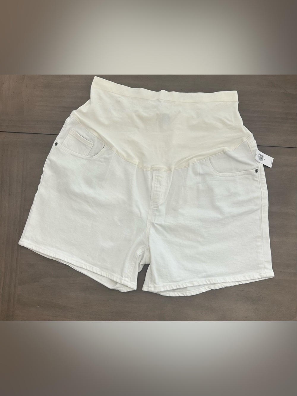 NWT Old Navy Maternity Plus-Size Women's White Jean Shorts